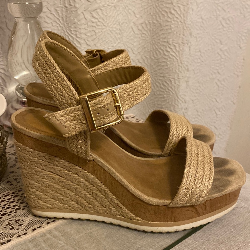 Pink Lily Soda Slingback Platform Wedge Raffia Sandals Size 7.5/8